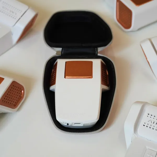 Athana Hera instant relief device